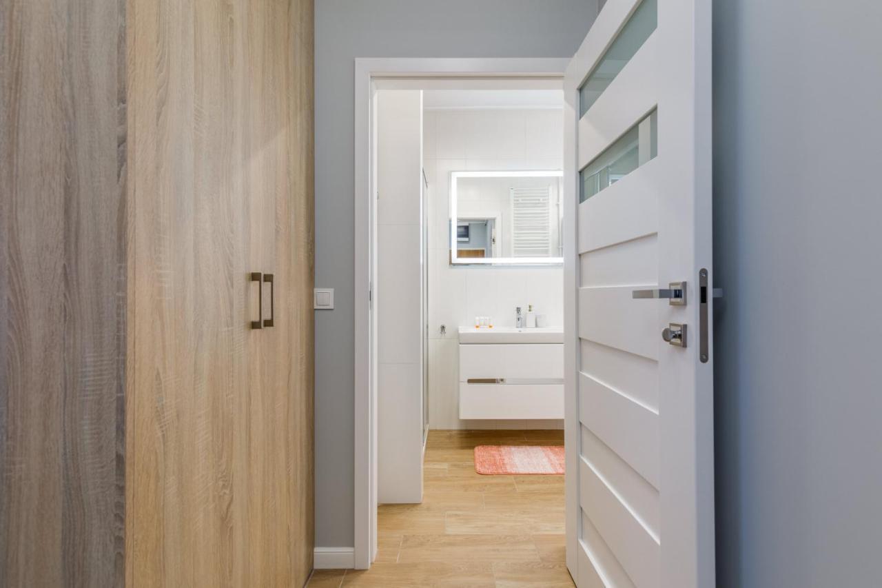 Apartment Rybacka With Parking&Balcony By Noclegi Renters Międzywodzie Eksteriør bilde