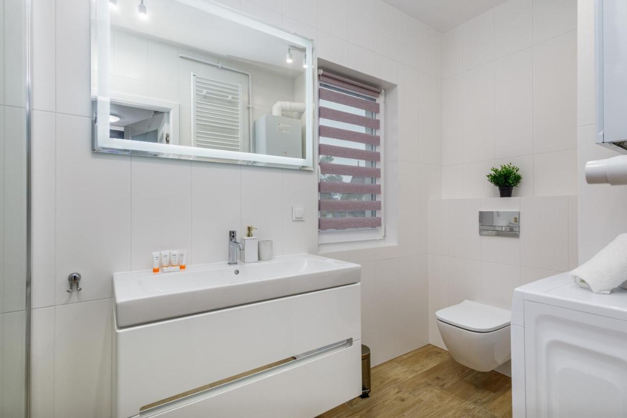 Apartment Rybacka With Parking&Balcony By Noclegi Renters Międzywodzie Eksteriør bilde